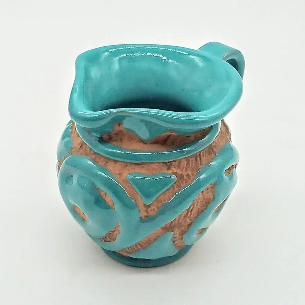 Vintage Sgraffito Italian Peasant Village Art Pottery Pitcher Creamer
